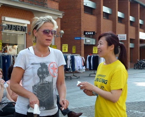 Image for article Denmark: Memperkenalkan Falun Dafa di Empat Kota