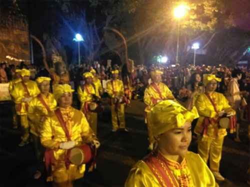 Image for article Jakarta: Genderang Pinggang Praktisi Tampil pada Kirab Budaya di TMII