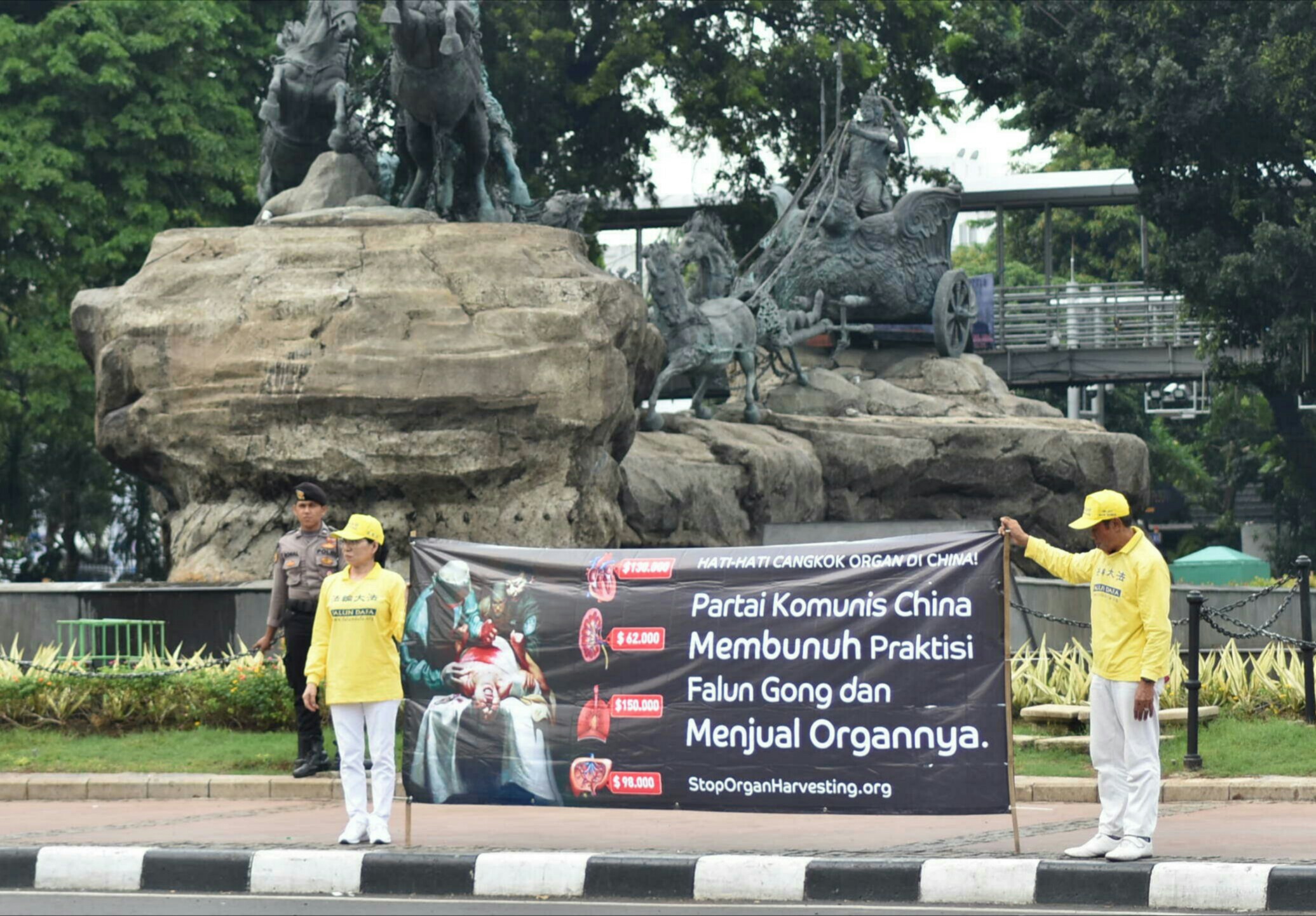 Image for article Jakarta: Menyuarakan Keadilan Bagi Falun Dafa Saat Peringatan 70 Tahun Hari HAM Internasional