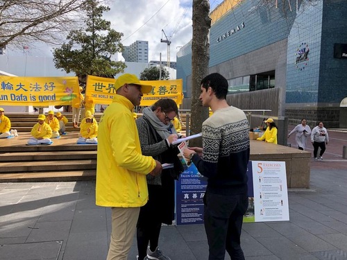 Image for article Selandia Baru: Praktisi Meningkatkan Kesadaran akan Penganiayaan Rezim Komunis Tiongkok terhadap Falun Gong