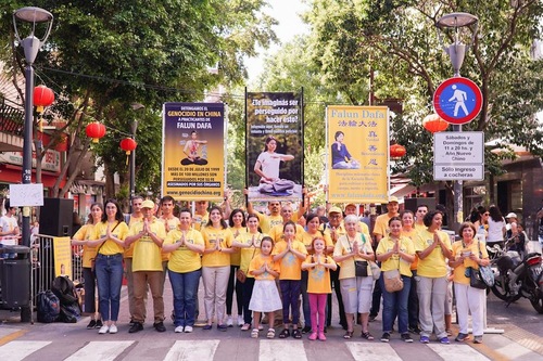 Image for article Argentina: Meningkatkan Kesadaran Publik akan Falun Gong di Chinatown 