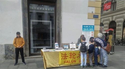 Image for article Austria: Kegiatan-Kegiatan Falun Gong Diadakan di Dua Kota
