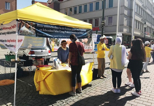 Image for article Jerman: Acara Hari Informasi Falun Gong Diadakan di Bavaria