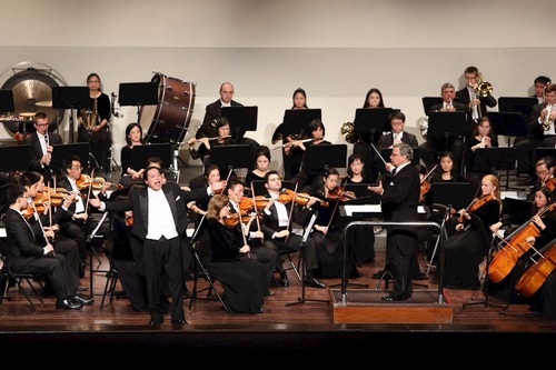Image for article Gedung Shen Yun Symphony Orchestra Terisi Penuh pada Pertunjukan Perdana di Taiwan