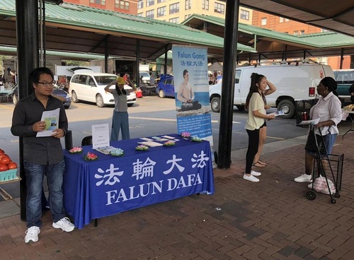 Image for article Minnesota dan Virginia: Memperkenalkan Falun Gong di Kegiatan Komunitas
