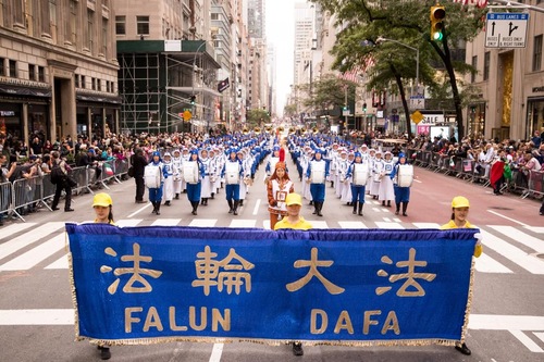 Image for article Falun Dafa Disambut di Parade Hari Columbus New York