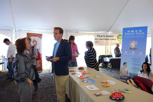 Image for article Kanada: Falun Dafa Disambut di Ecosphere Fair Montréal