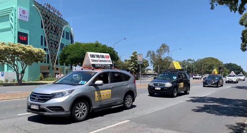 Image for article Queensland, Australia: Parade Mobil Menyerukan Diakhirinya PKT