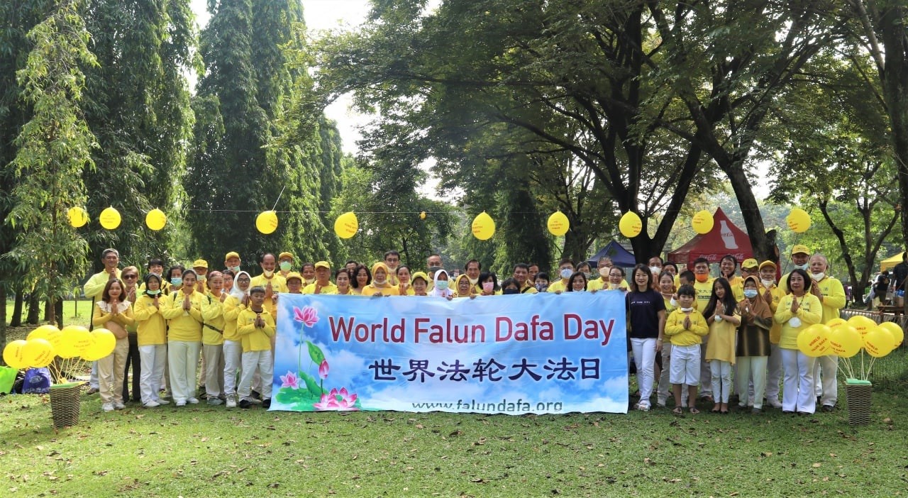 Image for article Jakarta: Merayakan Hari Falun Dafa di Bulan Mei