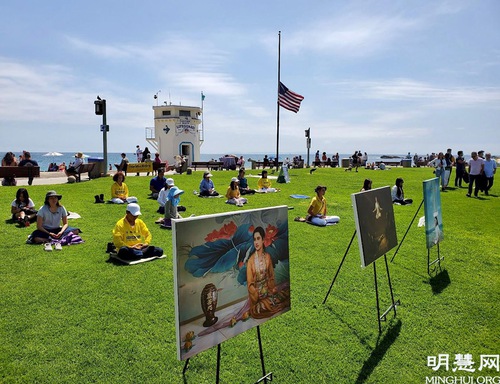 Image for article Los Angeles, California: Praktisi Falun Dafa Menyebarkan Kebenaran Selama Akhir Pekan Hari Pahlawan
