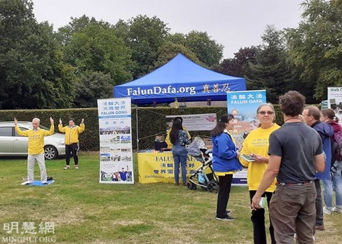 Image for article Colchester, Inggris: Mengklarifikasi Fakta Tentang Falun Dafa