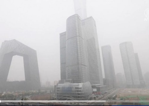 Image for article Kabut Asap Berat Memicu Puluhan Kota di Tiongkok untuk Mengaktifkan Peringatan Polusi