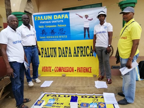 Image for article Afrika: Memberitahu Orang-orang di Republik Togo tentang Falun Gong