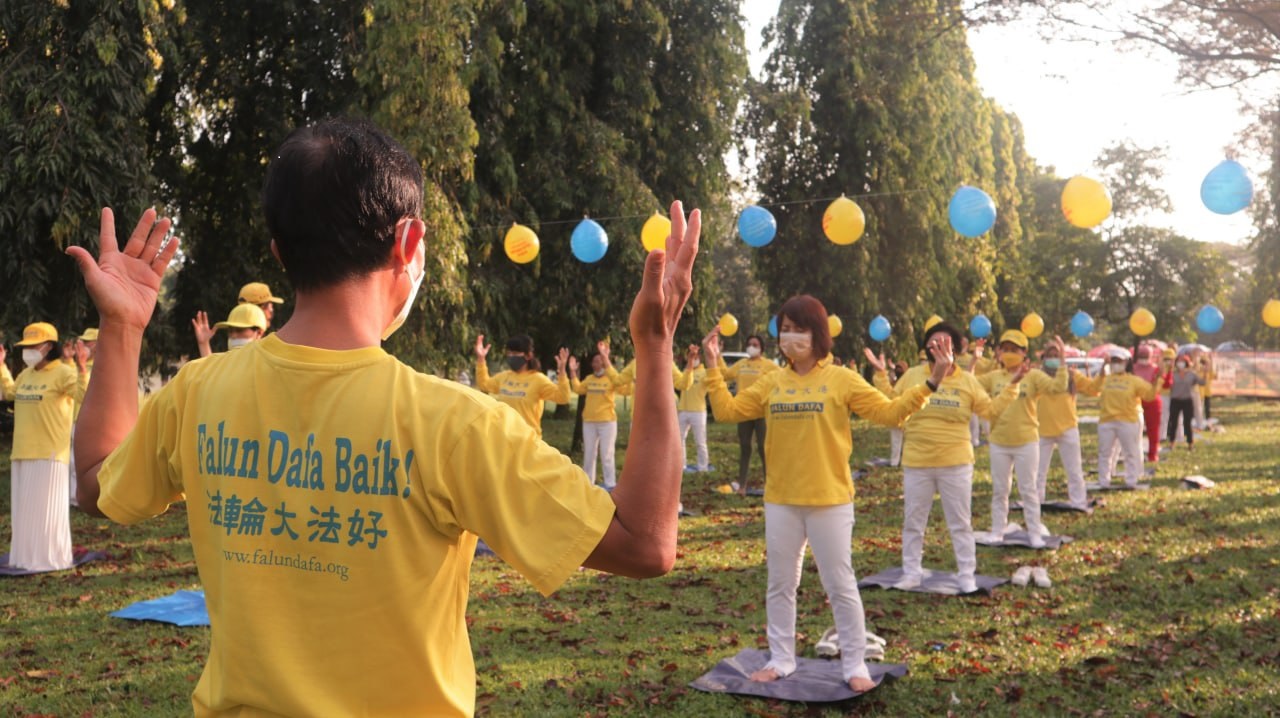 Image for article Jakarta: Perayaan 30 Tahun Diperkenalkannya Falun Dafa ke Publik di Buperta