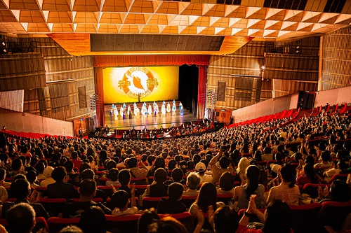 Image for article Pertunjukan yang Terjual Habis di Taipei Mengakhiri Tur Shen Yun di Taiwan: “Nilai-Nilai Universal Umat Manusia”