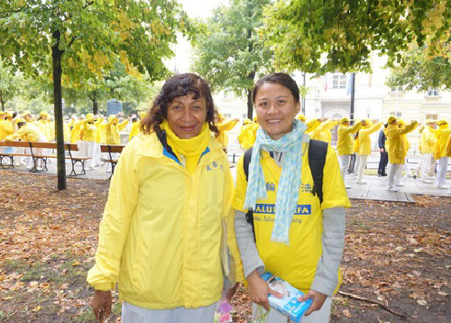 Image for article Polandia: Menyebarkan Keindahan Falun Dafa