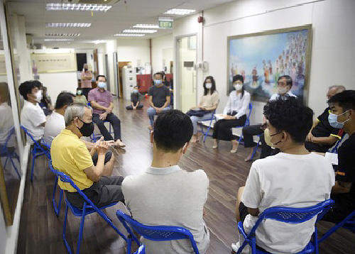 Image for article Singapura: Praktisi Baru Merasa Terinspirasi Setelah Menghadiri Kelas Ceramah Sembilan Hari Falun Dafa