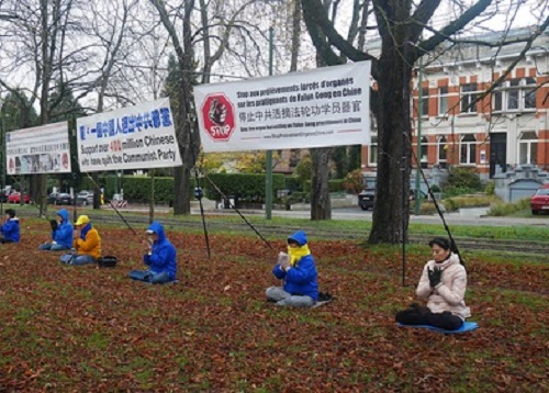 Image for article Brussel, Belgia: Aksi Damai di Konsulat Tiongkok Mengungkap Penganiayaan Falun Gong selama 23 tahun