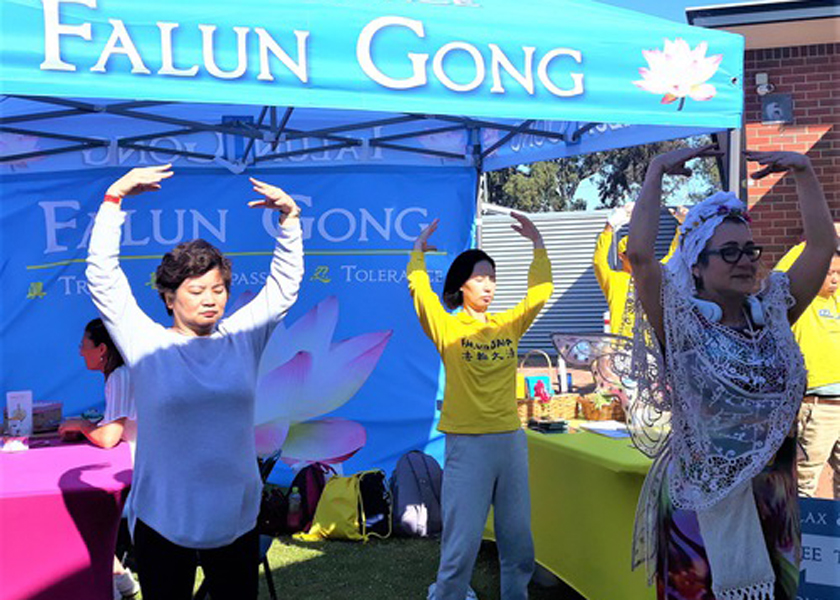 Image for article Penduduk Australia Barat: “Falun Dafa Membawa Keindahan bagi Umat Manusia”