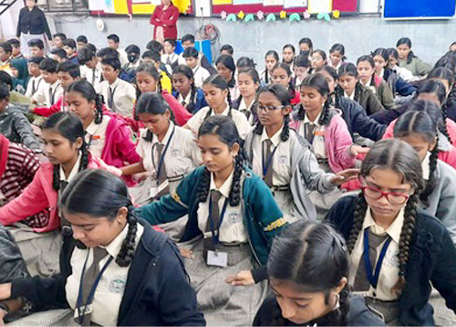 Image for article India: Falun Dafa Disambut dengan Hangat di Sekolah Pedesaan