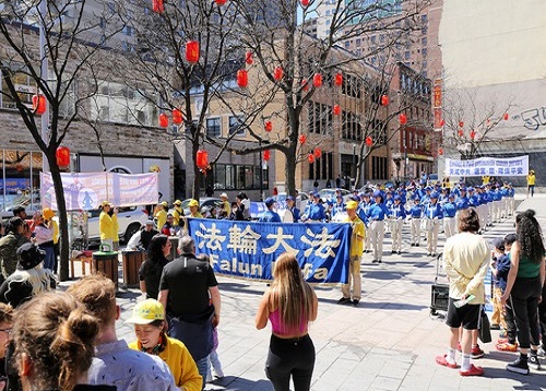 Image for article Montreal, Kanada: Rapat Umum Diadakan untuk Mendukung Gerakan Mundur dari Organisasi Partai Komunis Tiongkok