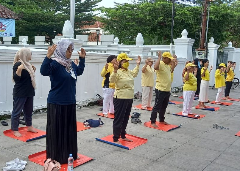 Image for article Yogyakarta: Memperkenalkan Falun Dafa di Pusat Wisata dan Belanja, Jalan Malioboro