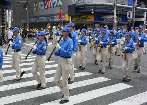 Image for article Osaka dan Kyoto, Jepang: Pawai untuk Menyerukan Diakhirinya Penganiayaan terhadap Falun Dafa di Tiongkok