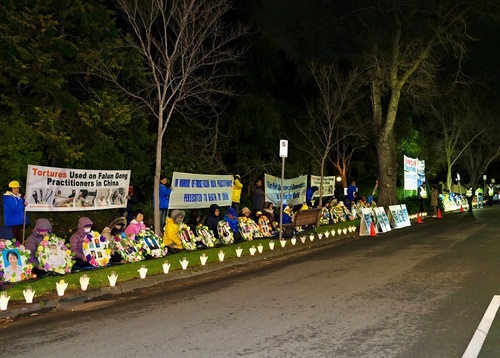 Image for article Melbourne, Australia: Rapat Umum, Parade, dan Nyala Lilin Menyerukan untuk Mengakhiri Penganiayaan terhadap Falun Dafa