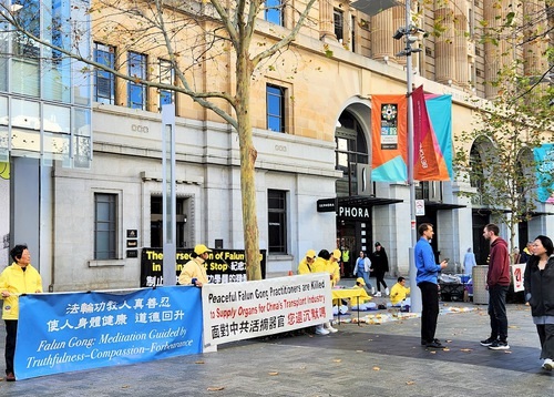 Image for article Perth, Australia Barat: Saya Mendukung Falun Gong