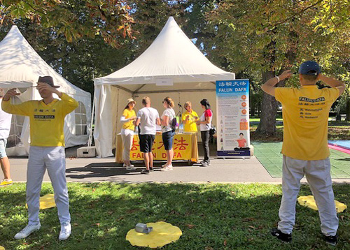 Image for article Austria: Memperkenalkan Falun Dafa untuk Penonton Tag des Sports