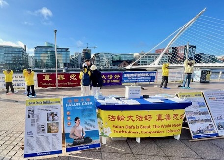 Image for article Dublin, Irlandia: Praktisi Mengungkap Penganiayaan Falun Dafa di Konferensi Presiden Parlemen Eropa