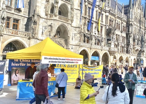 Image for article Jerman: Memperkenalkan Falun Dafa di Munich