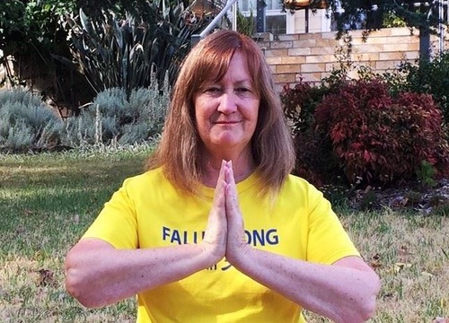 Image for article Praktisi Australia Mengungkapkan Rasa Terima Kasih kepada Guru pada Hari Falun Dafa Sedunia