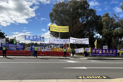 Image for article Australia: Menyerukan Diakhirinya Penganiayaan terhadap Falun Gong Selama Kunjungan Perdana Menteri Tiongkok