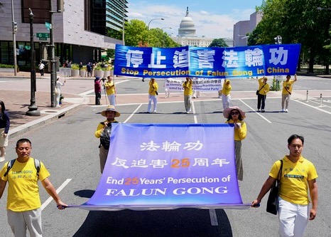 Image for article Parade Akbar di Ibu Kota Amerika Serikat untuk Menyerukan Diakhirinya Penganiayaan terhadap Falun Gong yang Telah Berlangsung Selama 25 Tahun