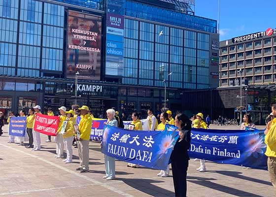 Image for article Finlandia: Rapat Umum dan Pawai di Helsinki Menandai 25 Tahun Penganiayaan