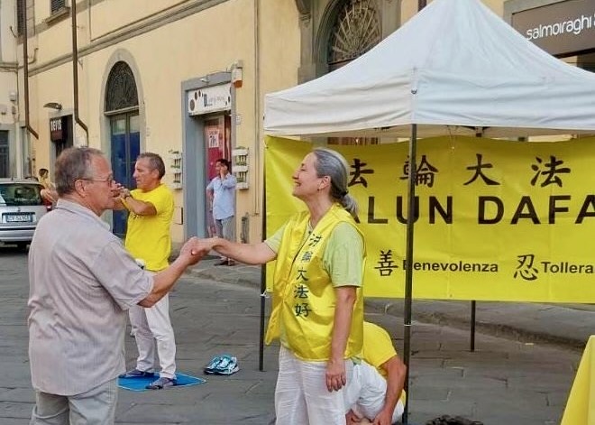 Image for article Italia: Meningkatkan Kesadaran tentang Penganiayaan terhadap Falun Gong di Tiongkok