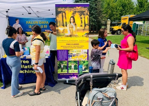 Image for article Kanada: Falun Dafa Disambut di Festival Makanan Persia di Toronto