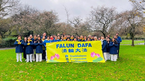 Image for article Praktisi Falun Dafa di Enam Negara di Eropa Barat dengan Hormat Mengucapkan Selamat Tahun Baru Imlek kepada Guru Li Hongzhi