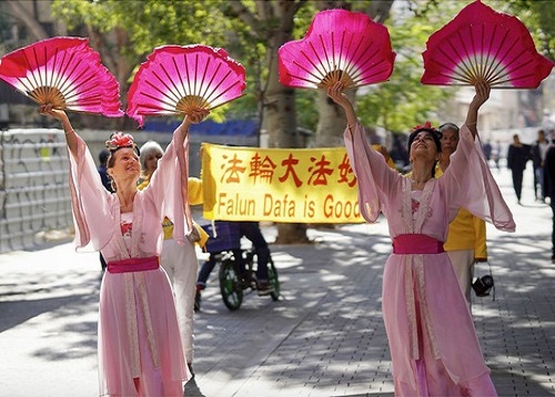 Image for article Israel: Warga Negara Tiongkok Nyatakan Dukungan untuk Falun Gong