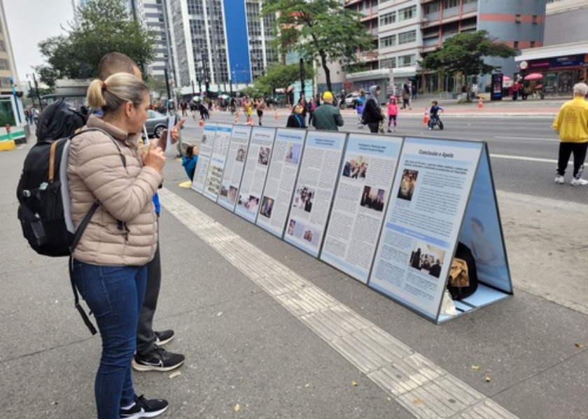 Image for article São Paulo, Brasil: Praktisi Menyerukan Diakhirinya Penganiayaan Rezim Tiongkok