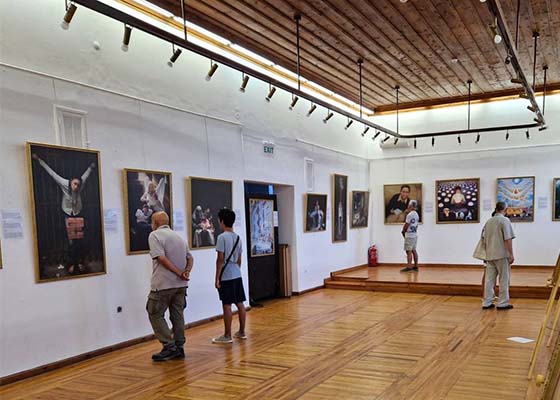Image for article Bulgaria: Pameran Seni Zhen-Shan-Ren Menerangi Galeri Sozopol Kuno