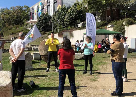 Image for article Bulgaria: Falun Dafa Disambut di Festival “Hello, Health!” di Stara Zagora