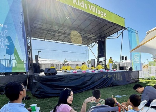 Image for article California: Mempromosikan Falun Dafa di Festival Desa Global Irvine