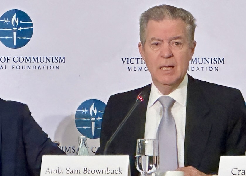 Image for article Politisi AS Serukan Gedung Putih Bela Falun Gong Demi Lindungi Prinsip Pendirian Negara