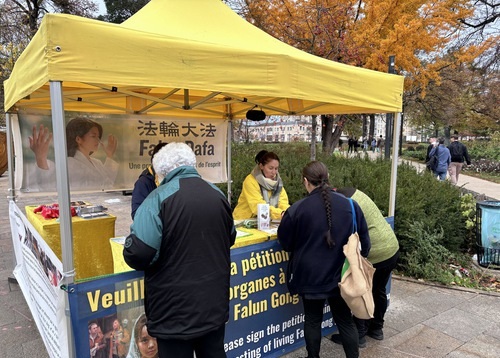 Image for article Prancis: Hari Informasi Diadakan di Dua Kota, Publik Kecam Penganiayaan