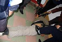 Image for article Guru Jilin Menjadi Subjek Sengatan Listrik dan Pengawasan Ketat Saat Menjalani Hukuman Penjara karena Keyakinannya