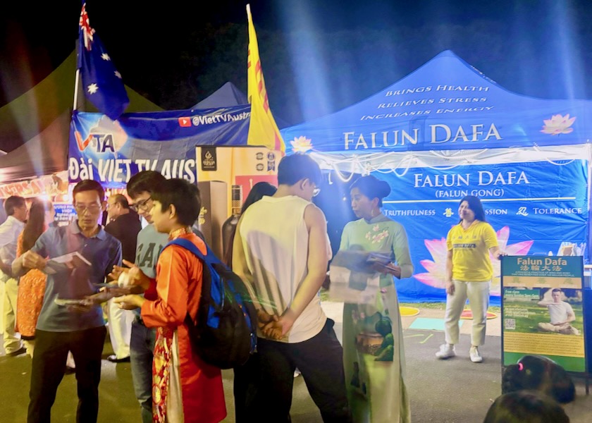 Image for article Brisbane, Australia: Falun Dafa Diterima dengan Hangat Selama Perayaan Tahun Baru Imlek Komunitas