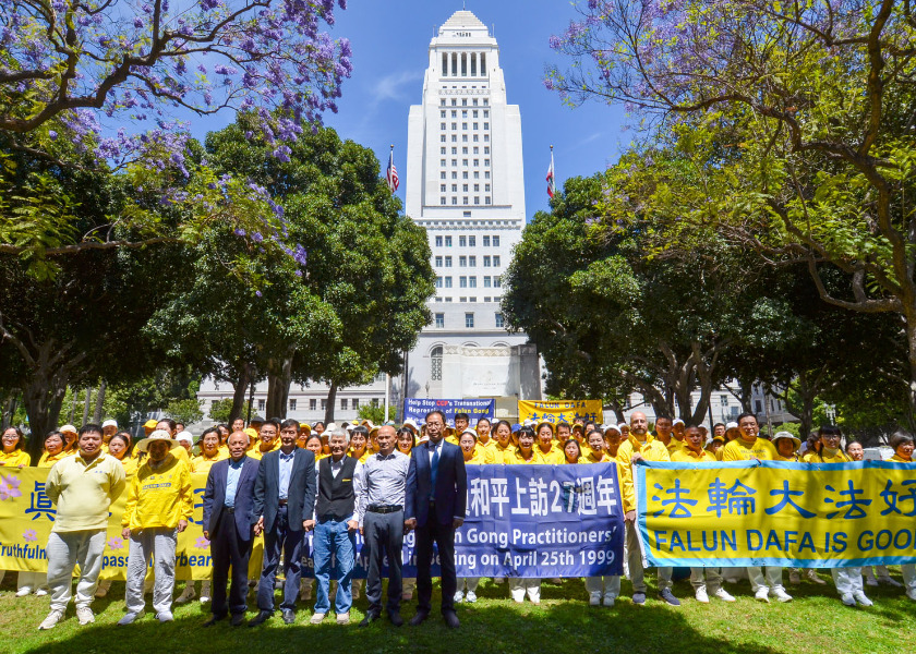 Image for article Rapat Umum di Los Angeles Menandai Permohonan Damai 25 April dan Mengungkap Penganiayaan