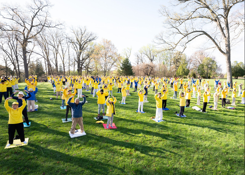 Image for article Kabupaten Orange, New York: Praktisi Merayakan Hari Falun Dafa Sedunia